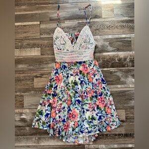 ILLA ILLA Floral Crochet Mini Dress